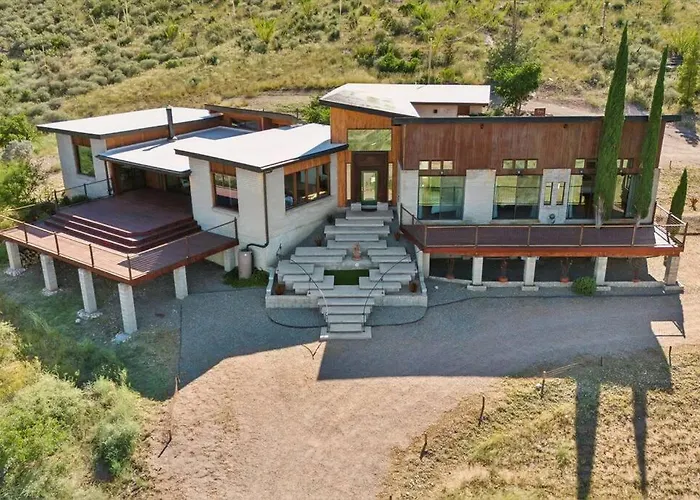 Ranch *